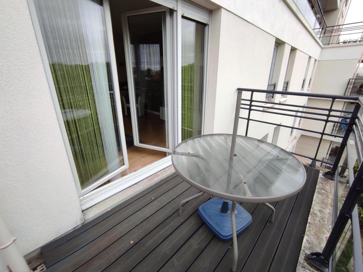 Bord De Seine Apartment Carrieres-sous-Poissy Ngoại thất bức ảnh
