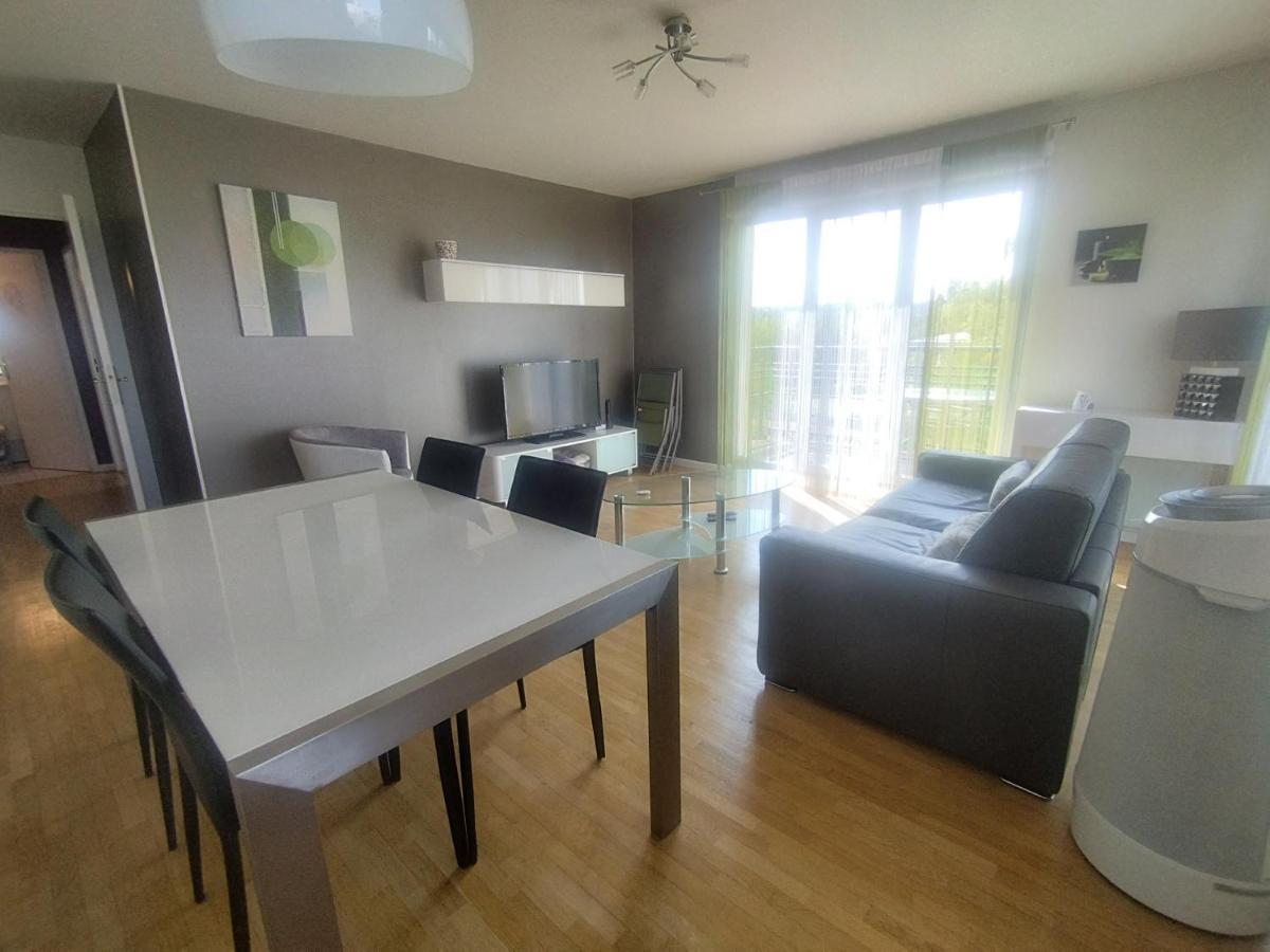 Bord De Seine Apartment Carrieres-sous-Poissy Ngoại thất bức ảnh